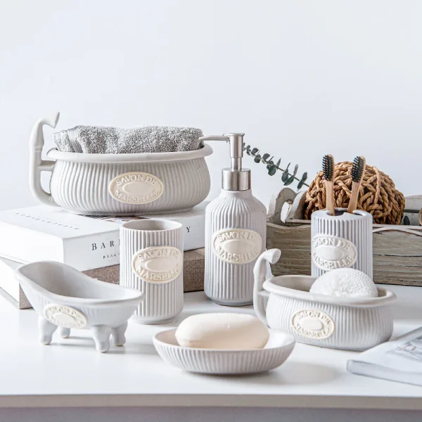 wholesale 7-Piece ceramic Bathroom Set (1)