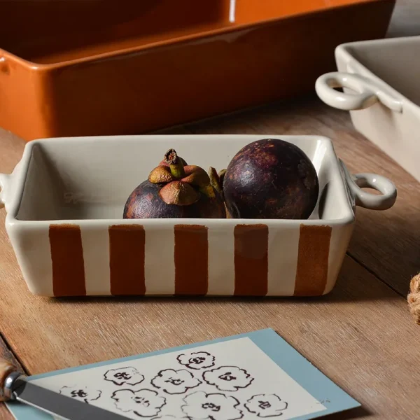 ceramic baking dishes with striped patterns (3)