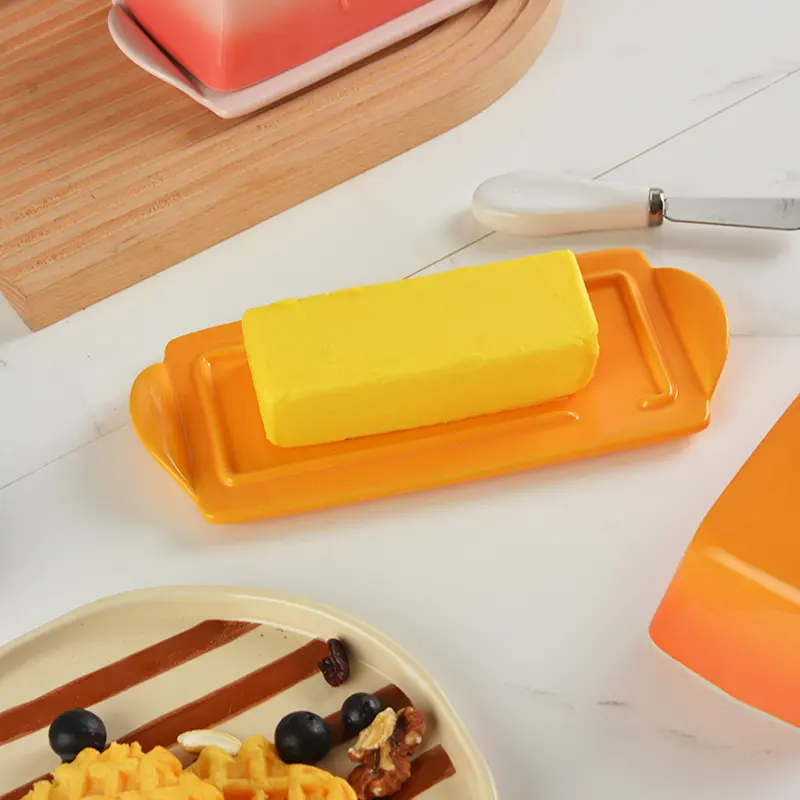 wholesale ceramic butter dish with lid (1)