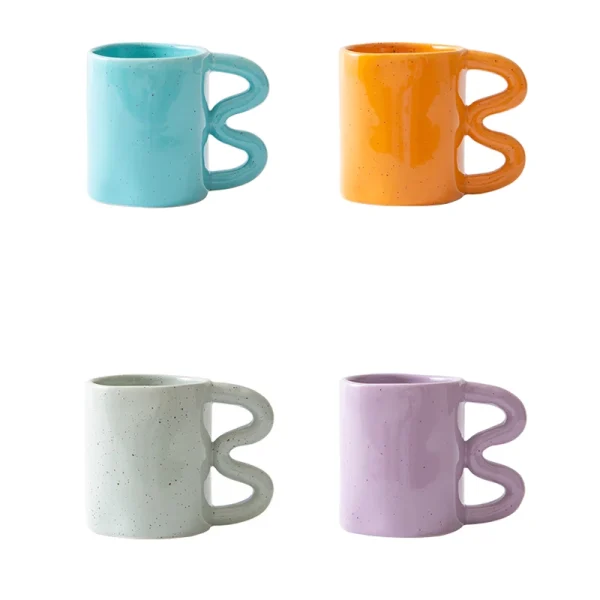 Großhandel spielerisch und Spaß Keramikbecher in verschiedenen Farben - Funktionelle Drinkware & Home Décor Akzent