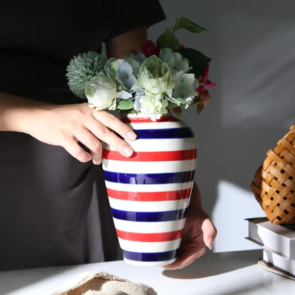 Wholesale Striped Ceramic Flower Vase for Home Decor – Ceramic Vase Manufacturer
