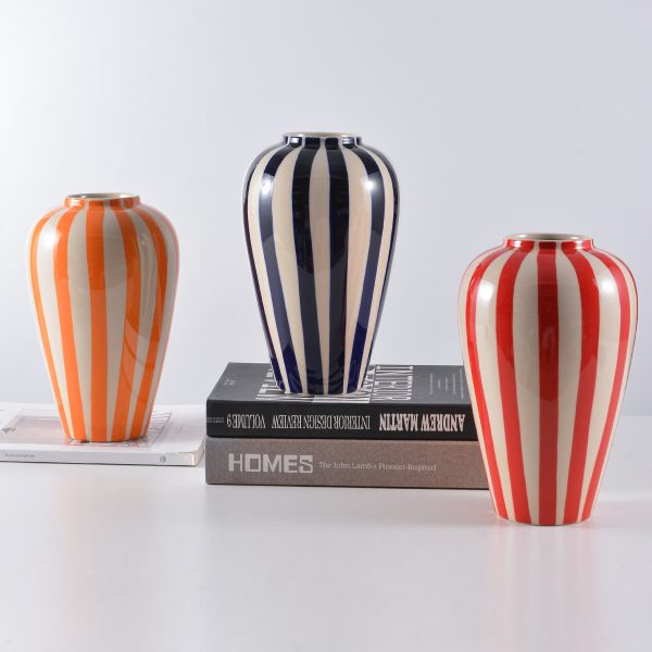 Wholesale Striped Ceramic Vases for Modern Decor – Ceramic Decor Factory Direct Supply