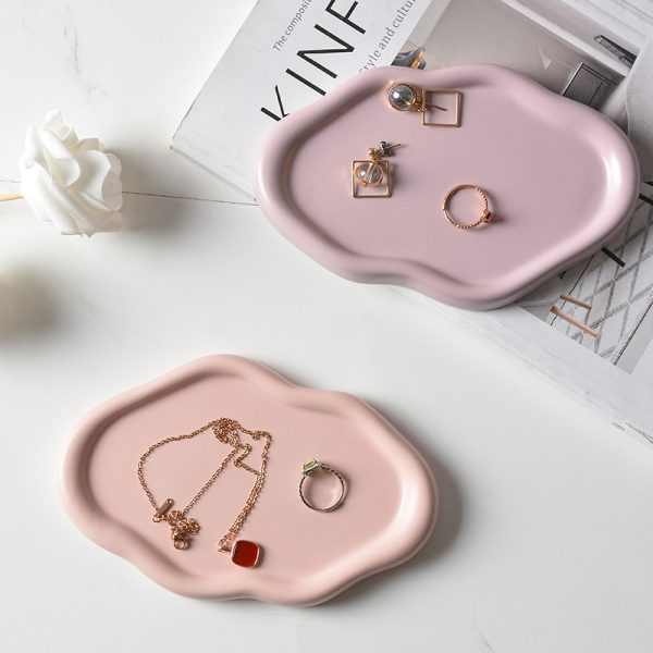 Wholesale Artistic Trinket Trays in Various Colors | Creative Ceramic Jewelry Dish Manufacturer