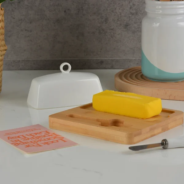 Bulk Ceramic Butter Dishes with Spoon and Wooden Base – Environmentally Friendly Ceramic Kitchenware Factory Supply