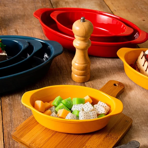 Wholesale Oval Baking Dishes with Handle for Heat Protection, Available in Multiple Sizes