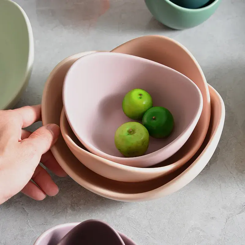 ceramic serving bowls