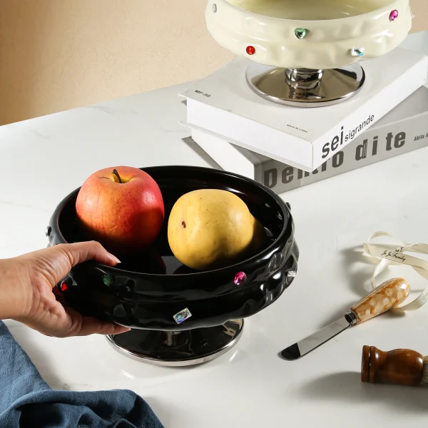 ceramic fruit bowl