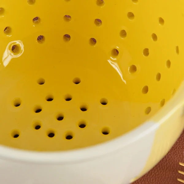 ceramic colander bowl