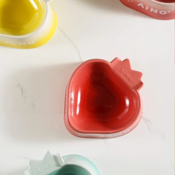 Wholesale Ceramic Pet Bowls, Raised Tilted Pet Food Bowl Neck Protection, Anti-Slip Feeding Dish for Kitten and Puppy