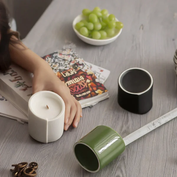 Wholesale Minimalist Ceramic Candle Holder, Modern Ceramic Candle Jar for Home Decor & Candle Making Gift
